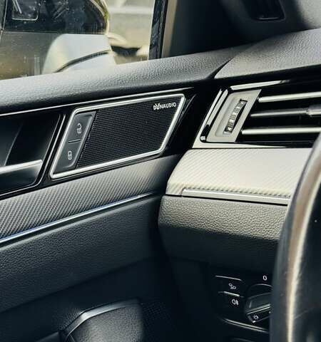 Фольксваген Arteon 2018 в Коростене на Automoto.ua Желтый Фольксваген Arteon, объемом двигателя 1.97 л и пробегом 184 тыс. км за 27999 $, фото 29 на Automoto.ua