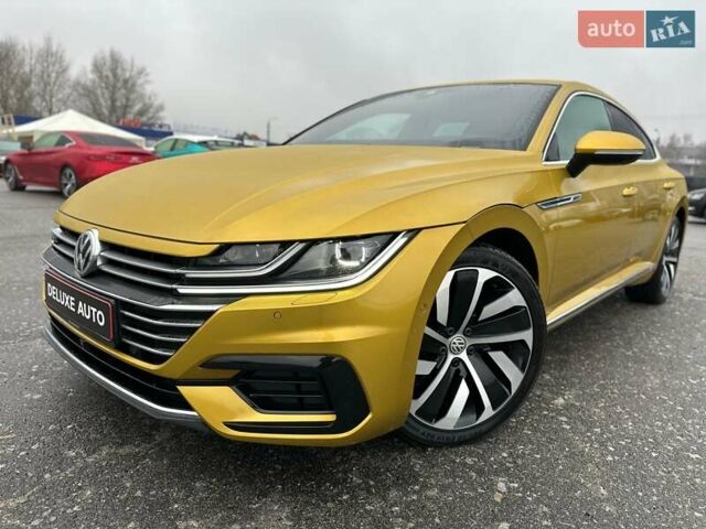 Жовтий Фольксваген Arteon, об'ємом двигуна 2 л та пробігом 179 тис. км за 28999 $, фото 18 на Automoto.ua