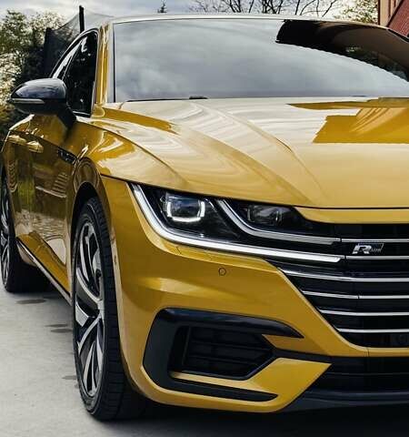 Фольксваген Arteon 2018 в Коростене на Automoto.ua Желтый Фольксваген Arteon, объемом двигателя 1.97 л и пробегом 184 тыс. км за 27999 $, фото 22 на Automoto.ua