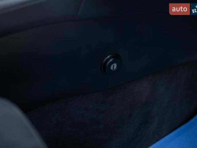 Желтый Фольксваген Arteon, объемом двигателя 1.98 л и пробегом 120 тыс. км за 33800 $, фото 35 на Automoto.ua