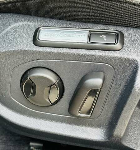 Фольксваген Arteon 2018 в Коростене на Automoto.ua Желтый Фольксваген Arteon, объемом двигателя 1.97 л и пробегом 184 тыс. км за 27999 $, фото 36 на Automoto.ua