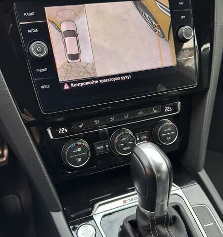 Фольксваген Arteon 2018 в Коростене на Automoto.ua Желтый Фольксваген Arteon, объемом двигателя 1.97 л и пробегом 184 тыс. км за 27999 $, фото 41 на Automoto.ua