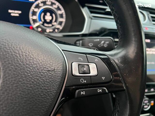 Фольксваген Arteon 2018 в Львове на Automoto.ua Серый Фольксваген Arteon, объемом двигателя 2 л и пробегом 225 тыс. км за 24990 $, фото 21 на Automoto.ua