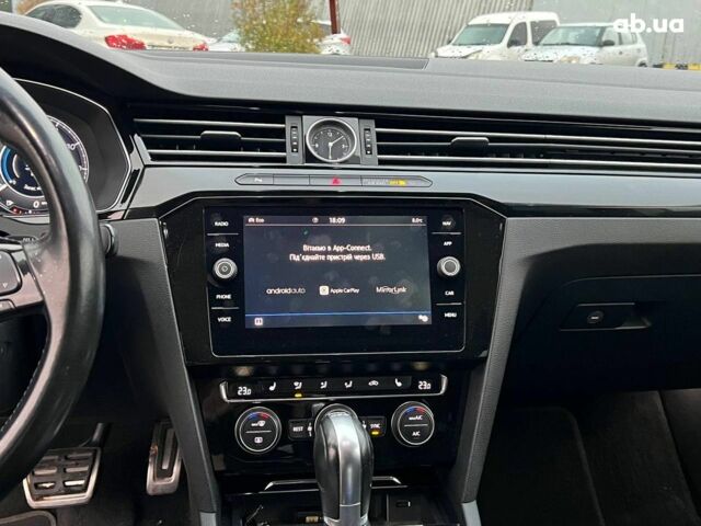 Фольксваген Arteon 2018 в Львове на Automoto.ua Серый Фольксваген Arteon, объемом двигателя 2 л и пробегом 225 тыс. км за 24990 $, фото 25 на Automoto.ua