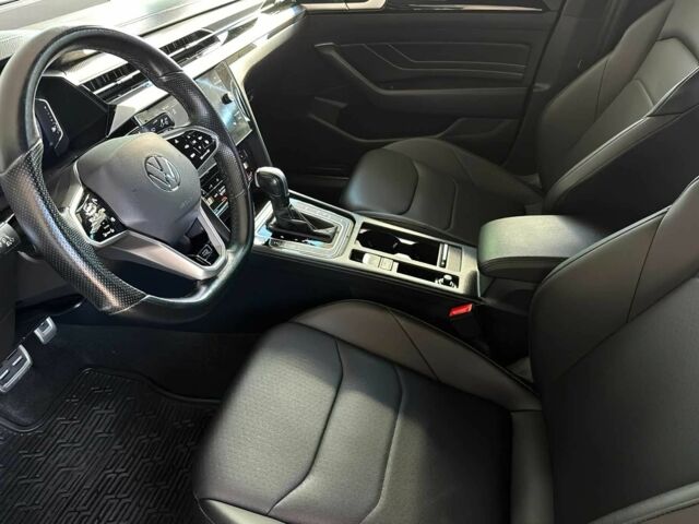 Серый Фольксваген Arteon, объемом двигателя 2 л и пробегом 13 тыс. км за 19000 $, фото 9 на Automoto.ua