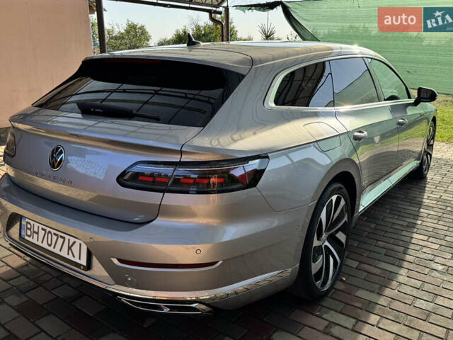 Серый Фольксваген Arteon, объемом двигателя 1.97 л и пробегом 158 тыс. км за 37500 $, фото 4 на Automoto.ua