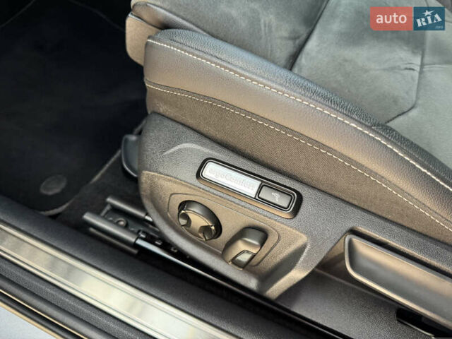 Серый Фольксваген Arteon, объемом двигателя 1.97 л и пробегом 158 тыс. км за 37500 $, фото 18 на Automoto.ua