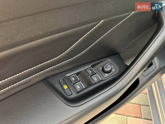 Серый Фольксваген Arteon, объемом двигателя 1.97 л и пробегом 158 тыс. км за 37500 $, фото 21 на Automoto.ua
