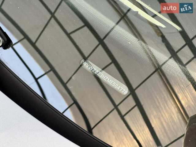 Серый Фольксваген Arteon, объемом двигателя 1.97 л и пробегом 158 тыс. км за 37500 $, фото 29 на Automoto.ua
