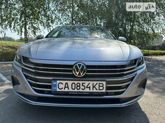 Серый Фольксваген Arteon, объемом двигателя 2 л и пробегом 58 тыс. км за 43500 $, фото 6 на Automoto.ua