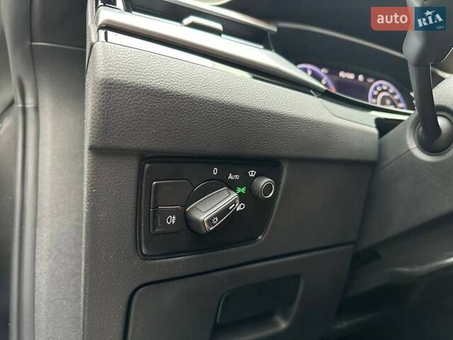 Серый Фольксваген Arteon, объемом двигателя 1.97 л и пробегом 88 тыс. км за 39990 $, фото 13 на Automoto.ua