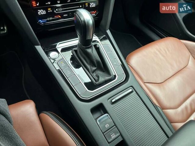 Серый Фольксваген Arteon, объемом двигателя 1.97 л и пробегом 88 тыс. км за 39990 $, фото 22 на Automoto.ua