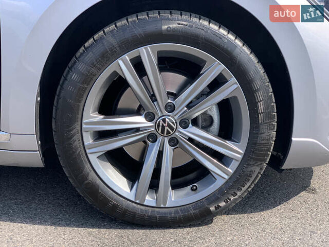 Серый Фольксваген Arteon, объемом двигателя 2 л и пробегом 47 тыс. км за 43000 $, фото 9 на Automoto.ua