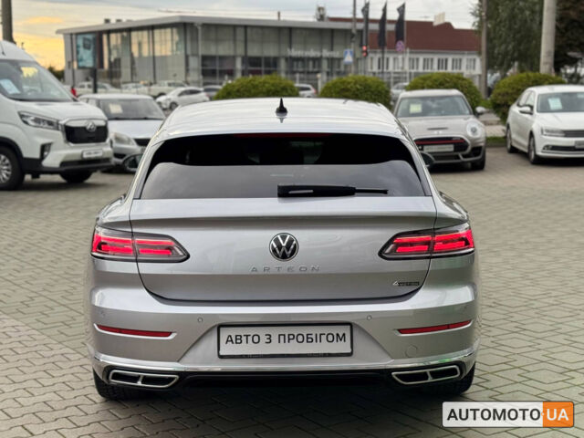 Серый Фольксваген Arteon, объемом двигателя 2 л и пробегом 32 тыс. км за 49034 $, фото 3 на Automoto.ua