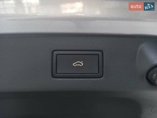 Серый Фольксваген Arteon, объемом двигателя 1.97 л и пробегом 15 тыс. км за 49900 $, фото 30 на Automoto.ua