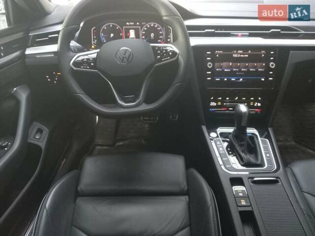 Серый Фольксваген Arteon, объемом двигателя 1.97 л и пробегом 15 тыс. км за 49900 $, фото 26 на Automoto.ua