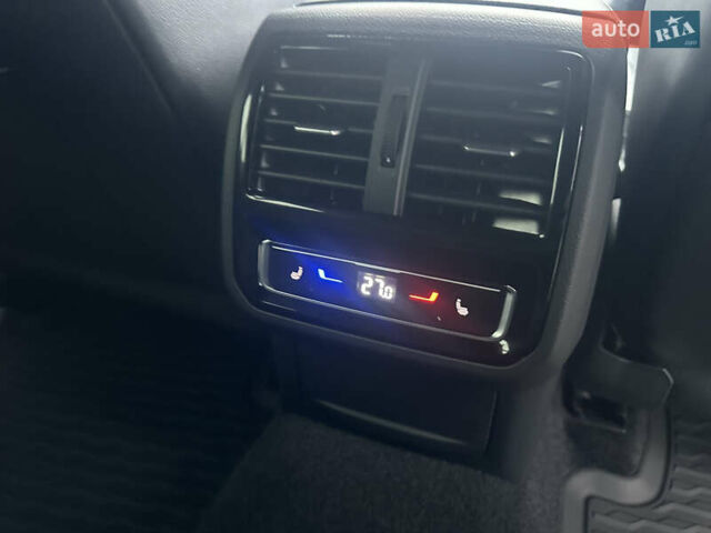 Серый Фольксваген Arteon, объемом двигателя 1.98 л и пробегом 28 тыс. км за 49900 $, фото 51 на Automoto.ua