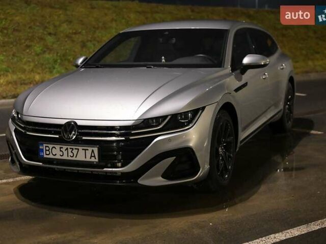 Серый Фольксваген Arteon, объемом двигателя 1.97 л и пробегом 21 тыс. км за 45500 $, фото 3 на Automoto.ua