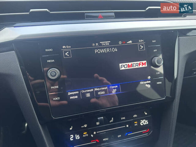 Серый Фольксваген Arteon, объемом двигателя 1.98 л и пробегом 28 тыс. км за 49900 $, фото 87 на Automoto.ua