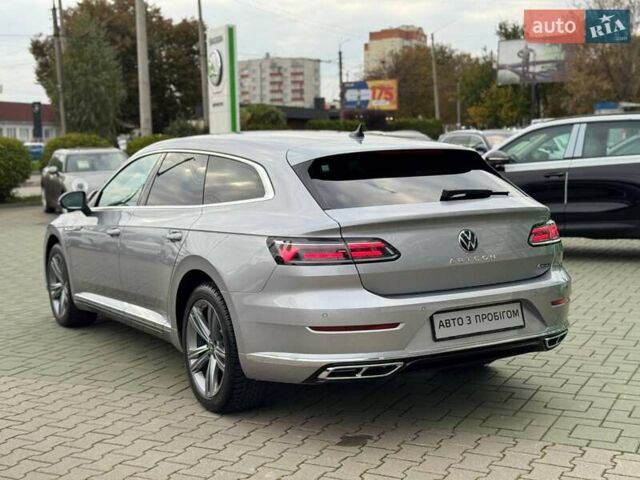 Серый Фольксваген Arteon, объемом двигателя 1.97 л и пробегом 32 тыс. км за 49203 $, фото 4 на Automoto.ua