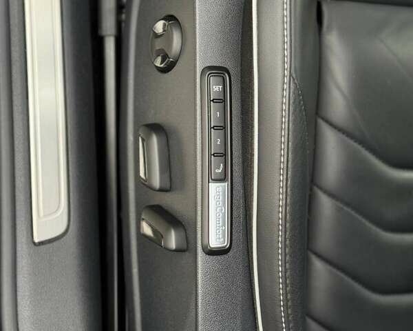 Серый Фольксваген Arteon, объемом двигателя 1.97 л и пробегом 32 тыс. км за 49203 $, фото 9 на Automoto.ua