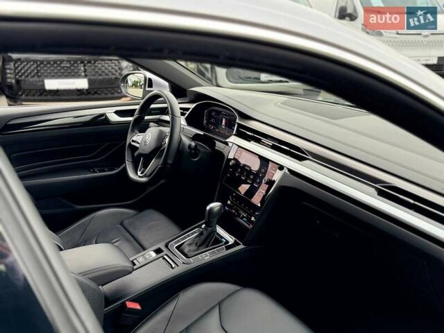 Серый Фольксваген Arteon, объемом двигателя 1.97 л и пробегом 32 тыс. км за 49203 $, фото 22 на Automoto.ua