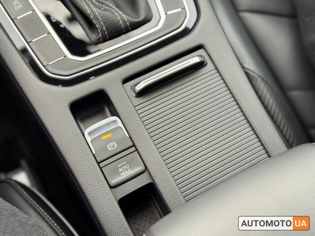 Серый Фольксваген Arteon, объемом двигателя 2 л и пробегом 32 тыс. км за 47998 $, фото 15 на Automoto.ua