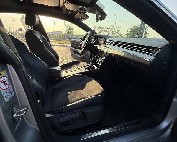Серый Фольксваген Arteon, объемом двигателя 2 л и пробегом 189 тыс. км за 24900 $, фото 28 на Automoto.ua