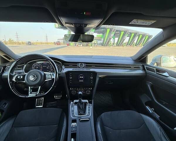 Серый Фольксваген Arteon, объемом двигателя 2 л и пробегом 189 тыс. км за 24900 $, фото 12 на Automoto.ua