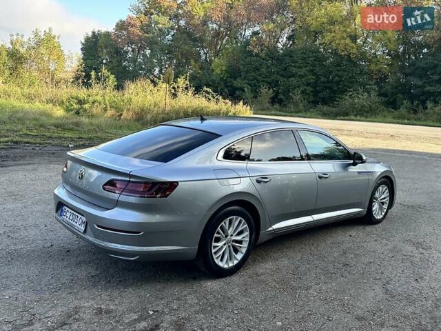 Серый Фольксваген Arteon, объемом двигателя 2 л и пробегом 281 тыс. км за 18700 $, фото 27 на Automoto.ua