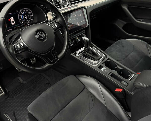 Сірий Фольксваген Arteon, об'ємом двигуна 1.98 л та пробігом 144 тис. км за 22999 $, фото 8 на Automoto.ua