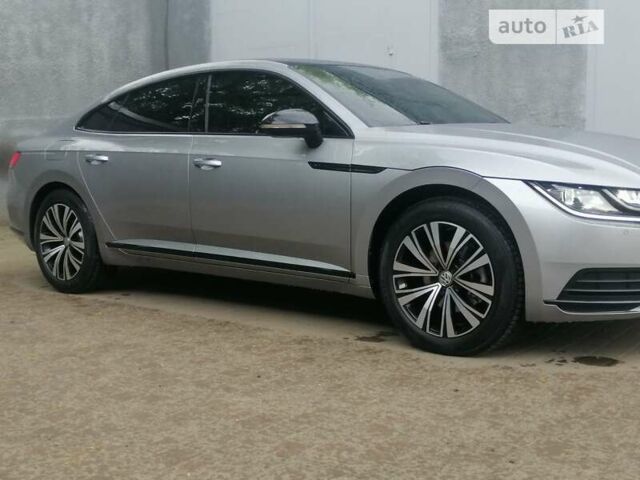 Серый Фольксваген Arteon, объемом двигателя 2 л и пробегом 199 тыс. км за 25900 $, фото 24 на Automoto.ua