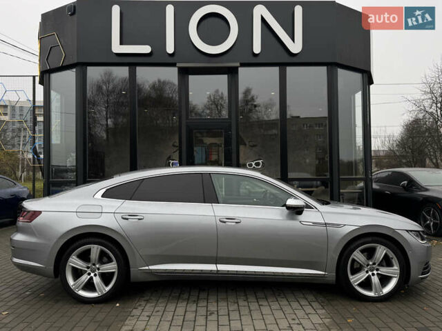 Сірий Фольксваген Arteon, об'ємом двигуна 1.98 л та пробігом 144 тис. км за 22999 $, фото 4 на Automoto.ua