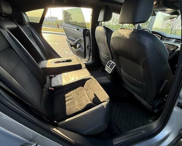 Серый Фольксваген Arteon, объемом двигателя 2 л и пробегом 189 тыс. км за 24900 $, фото 29 на Automoto.ua
