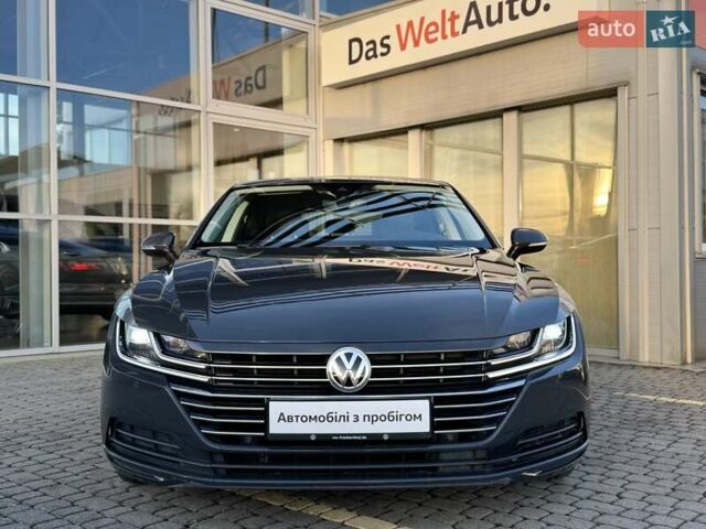 Серый Фольксваген Arteon, объемом двигателя 1.97 л и пробегом 141 тыс. км за 23990 $, фото 11 на Automoto.ua