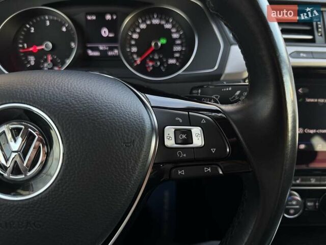 Серый Фольксваген Arteon, объемом двигателя 1.97 л и пробегом 141 тыс. км за 23990 $, фото 54 на Automoto.ua