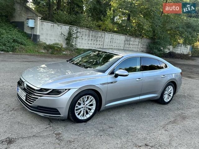 Серый Фольксваген Arteon, объемом двигателя 2 л и пробегом 281 тыс. км за 18700 $, фото 29 на Automoto.ua