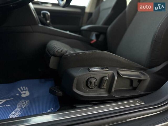 Серый Фольксваген Arteon, объемом двигателя 1.97 л и пробегом 141 тыс. км за 23990 $, фото 50 на Automoto.ua