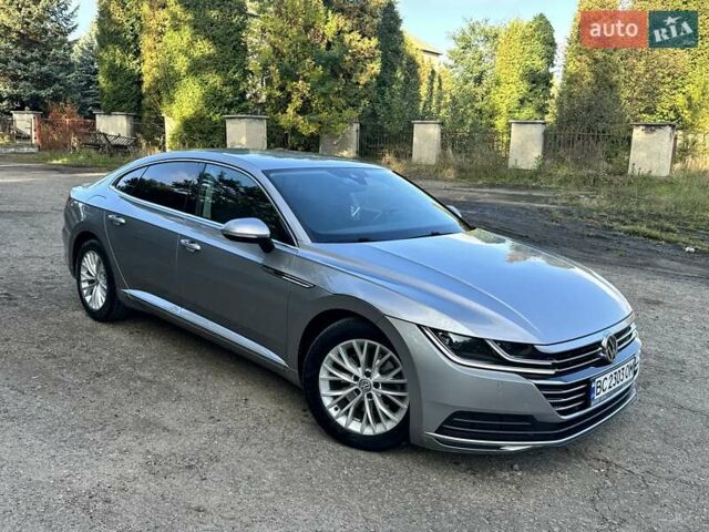 Серый Фольксваген Arteon, объемом двигателя 2 л и пробегом 281 тыс. км за 18700 $, фото 4 на Automoto.ua