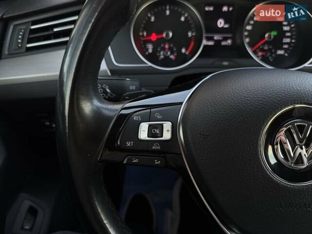 Серый Фольксваген Arteon, объемом двигателя 1.97 л и пробегом 141 тыс. км за 23990 $, фото 53 на Automoto.ua