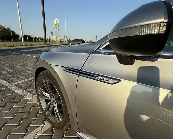 Серый Фольксваген Arteon, объемом двигателя 2 л и пробегом 189 тыс. км за 24900 $, фото 17 на Automoto.ua