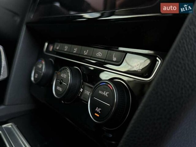 Серый Фольксваген Arteon, объемом двигателя 1.97 л и пробегом 141 тыс. км за 23990 $, фото 41 на Automoto.ua