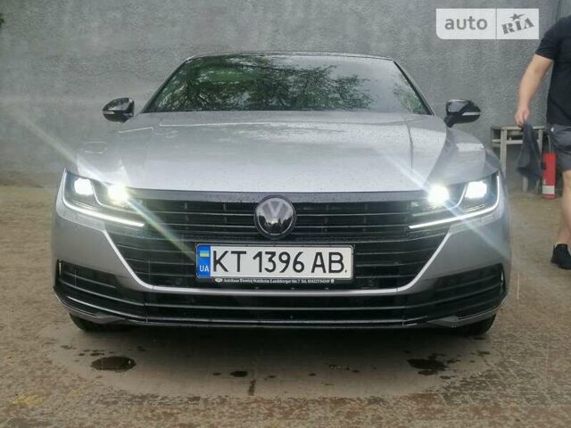 Серый Фольксваген Arteon, объемом двигателя 2 л и пробегом 199 тыс. км за 25900 $, фото 19 на Automoto.ua