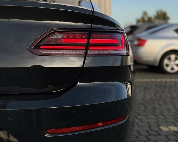 Серый Фольксваген Arteon, объемом двигателя 1.97 л и пробегом 141 тыс. км за 23990 $, фото 22 на Automoto.ua