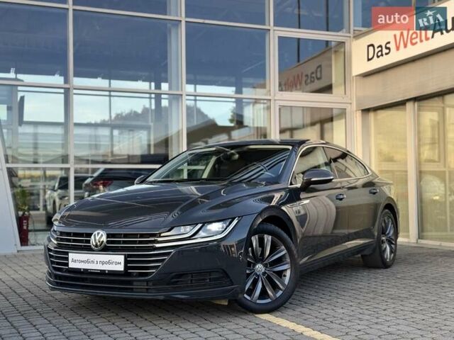 Серый Фольксваген Arteon, объемом двигателя 1.97 л и пробегом 141 тыс. км за 23990 $, фото 1 на Automoto.ua