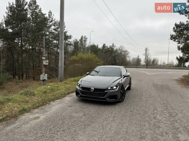 Серый Фольксваген Arteon, объемом двигателя 2 л и пробегом 142 тыс. км за 25900 $, фото 24 на Automoto.ua