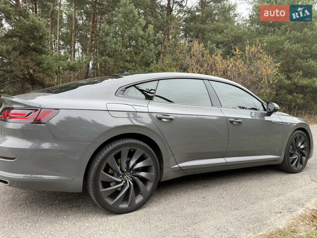 Серый Фольксваген Arteon, объемом двигателя 2 л и пробегом 142 тыс. км за 25900 $, фото 14 на Automoto.ua