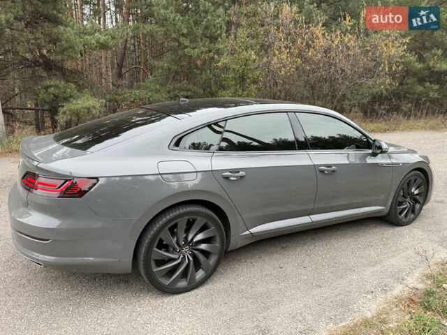 Серый Фольксваген Arteon, объемом двигателя 2 л и пробегом 142 тыс. км за 25900 $, фото 12 на Automoto.ua