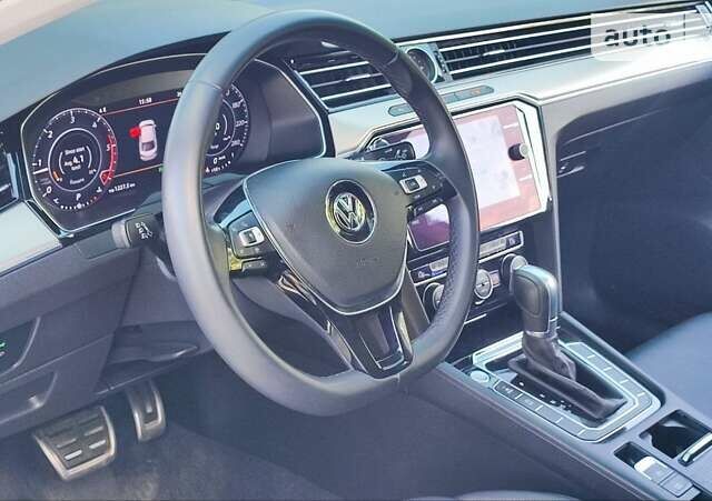 Серый Фольксваген Arteon, объемом двигателя 2 л и пробегом 117 тыс. км за 29990 $, фото 15 на Automoto.ua