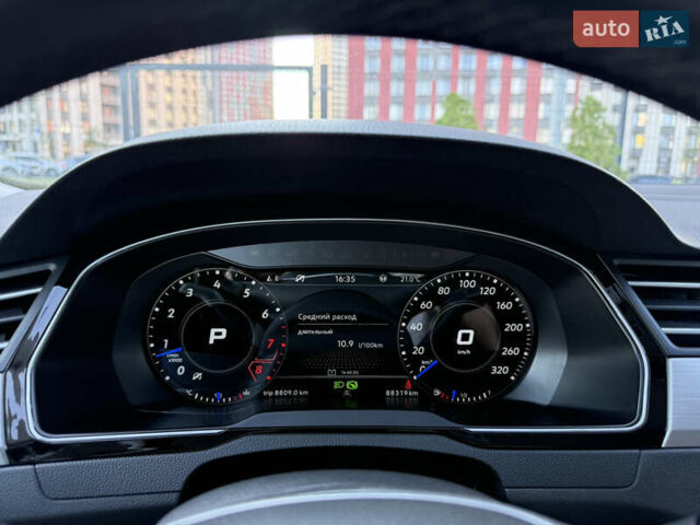 Серый Фольксваген Arteon, объемом двигателя 2 л и пробегом 88 тыс. км за 23900 $, фото 20 на Automoto.ua